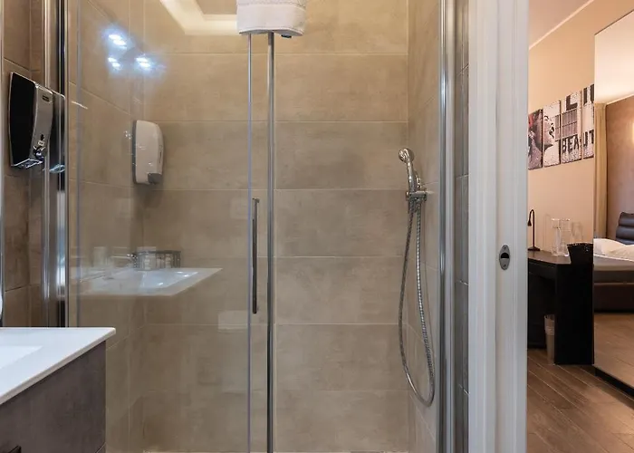 Double Ll Luxury * Mediolan